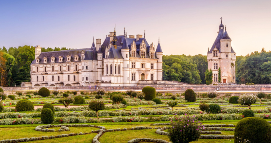 The Château de Chenonceau, an 11th century chateau in the French countryside. Concept of French translation services by professional French translators.